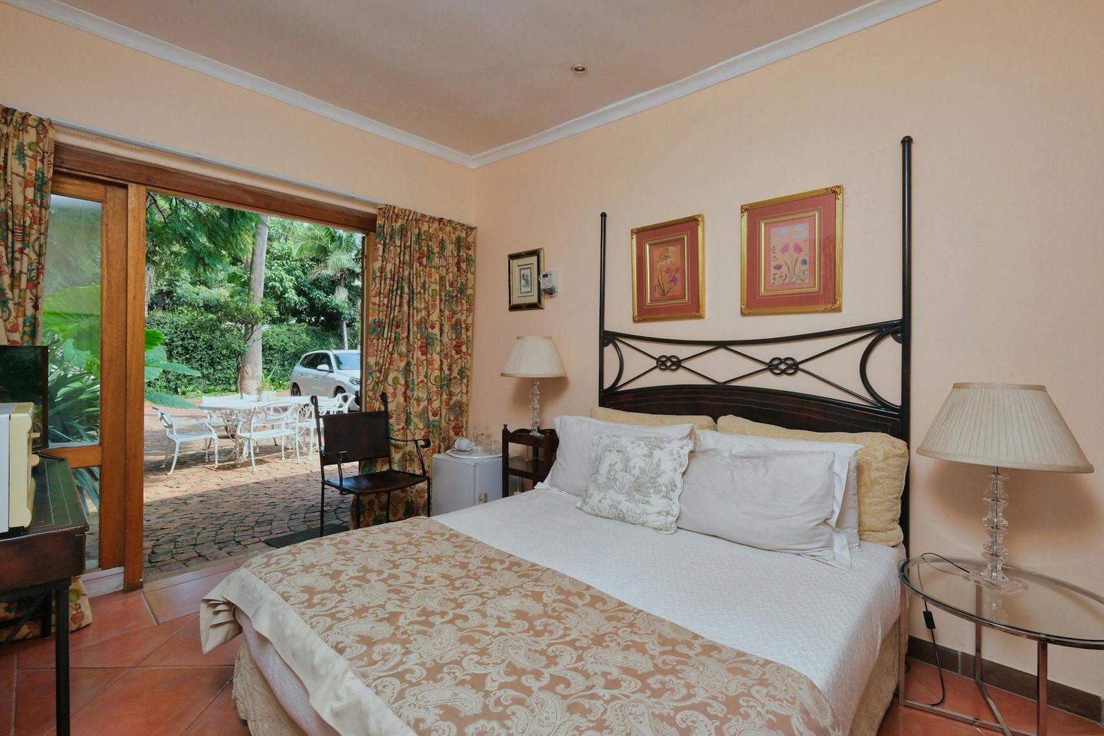 bathroom layout challenges in edwardian properties in glasgow